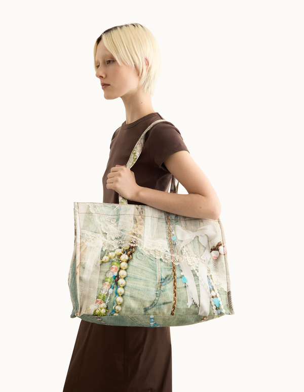 Logo Shoulder Tote Bag