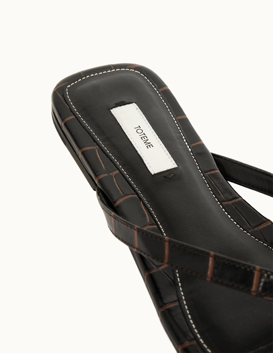 Croco-embossed Flip Flops Dark Brown