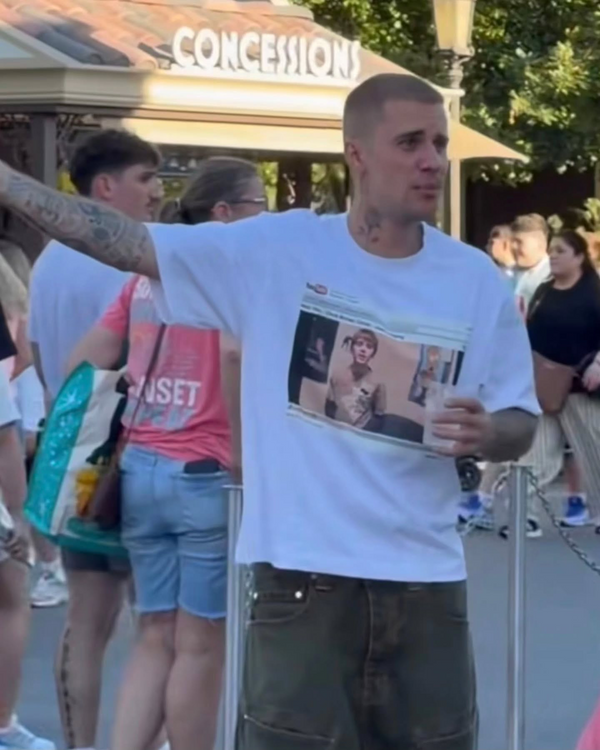 Bieber YouTube Tee