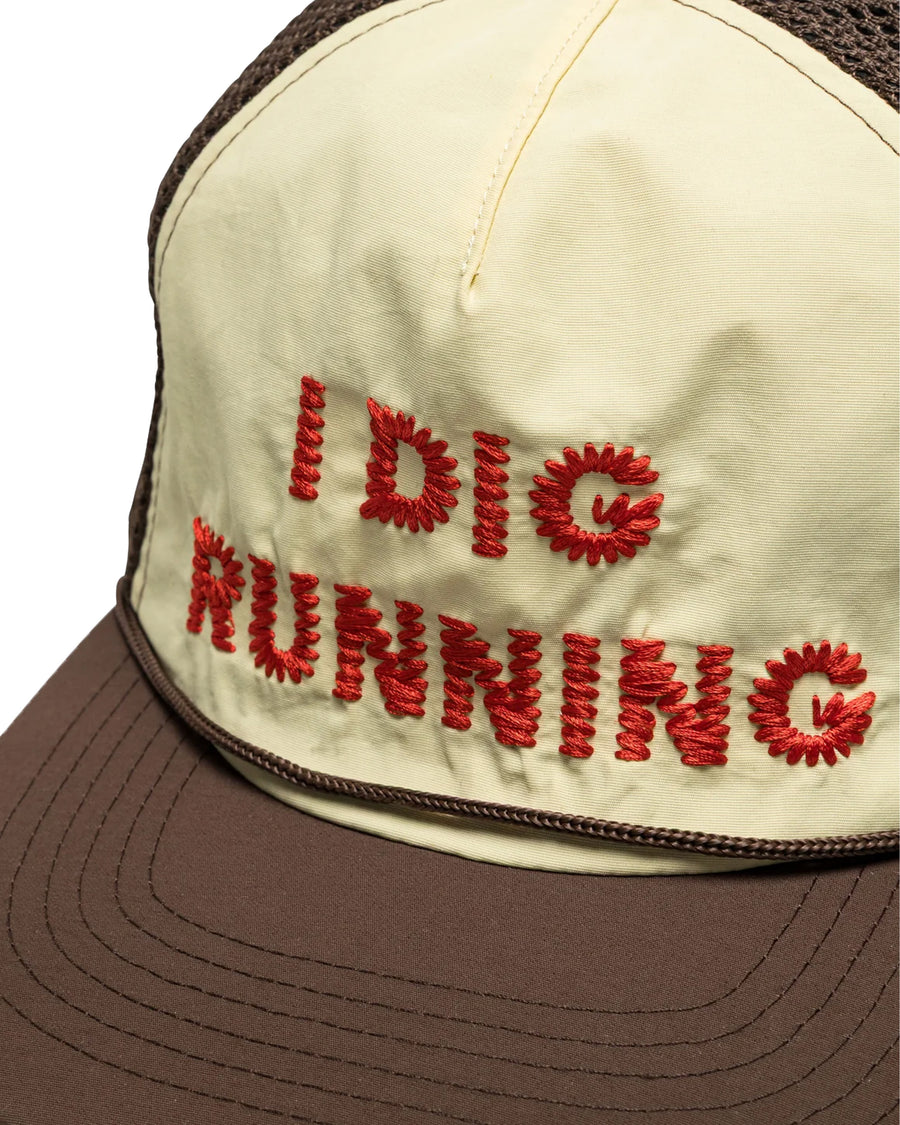 I Dig Running Trucker Hat — OG